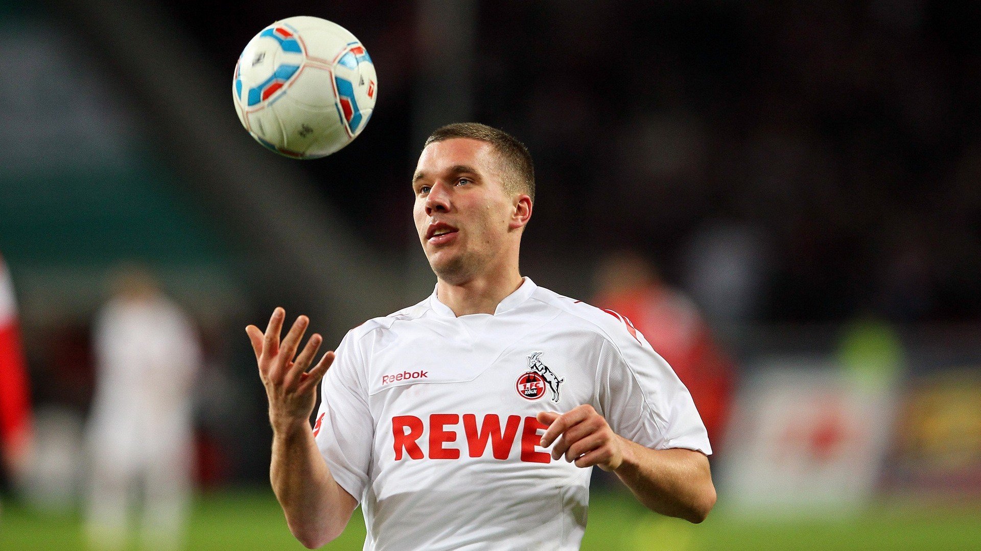 _奇才队队员协作无间，赢得重要比赛_，奇才队成员